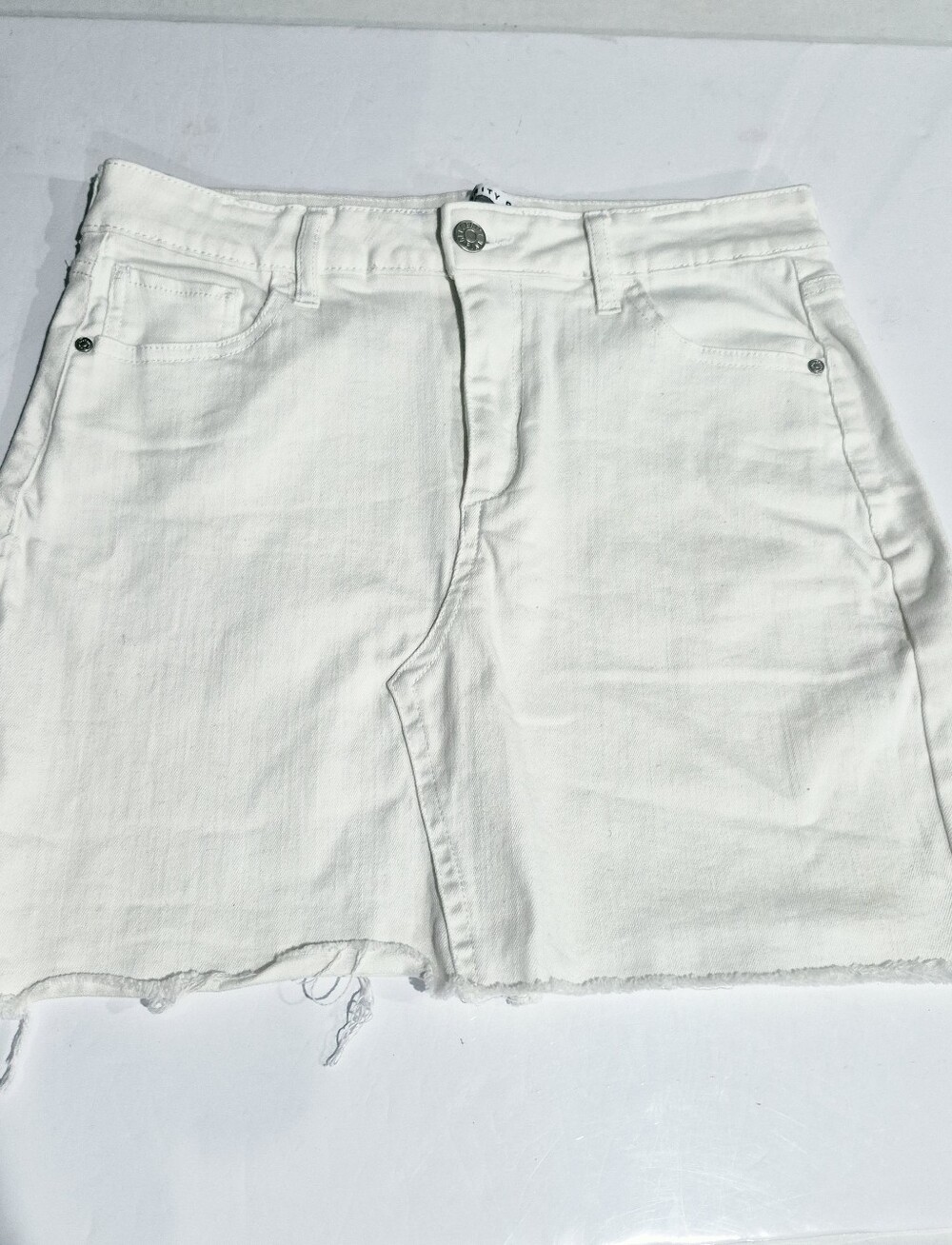 Celebrity Pink White Denim Mini Skirt Size 5/27